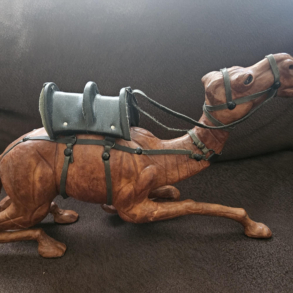 Set Of 2 Leather Camel Figurines